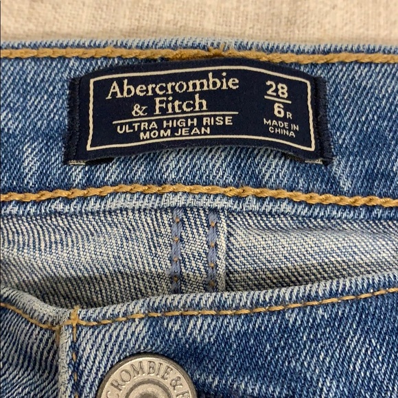 ABERCROMBIE & FITCH  Jeans - Picture 4 of 4